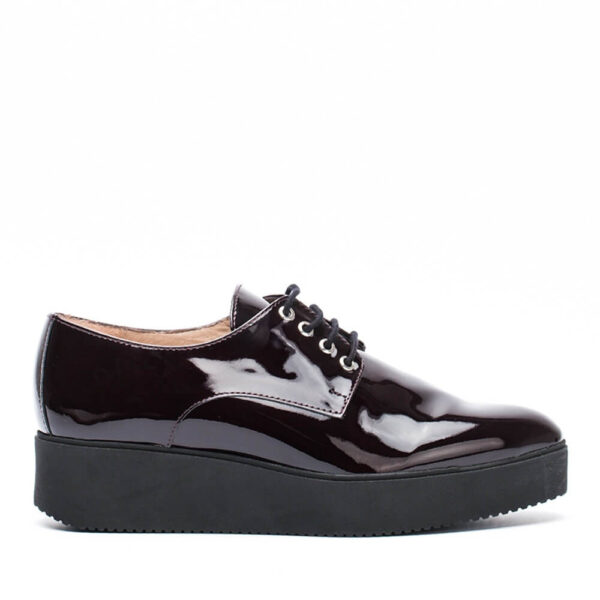 Blucher flatform charol